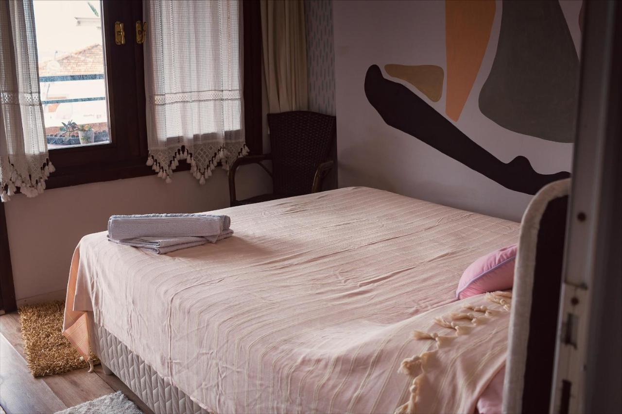 La Luna Hostel Bodrum Eksteriør bilde